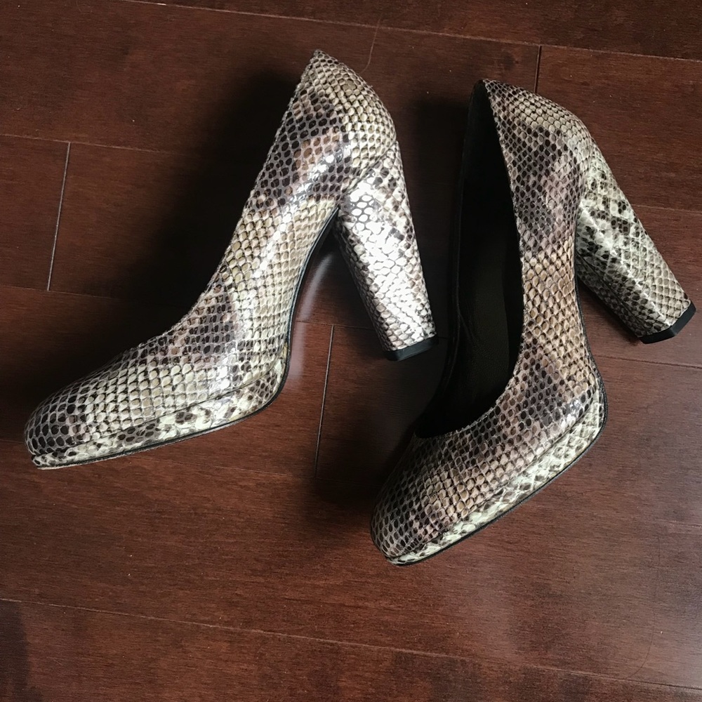 Stuart Weizman Heels - image 2